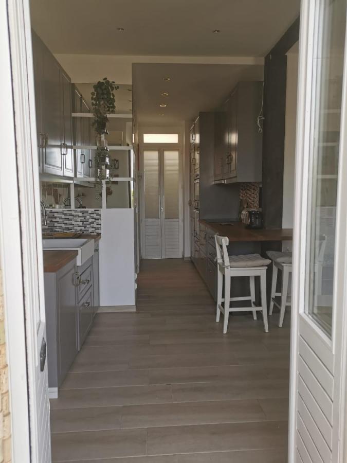 Petit Paradis - St Mandrier Village Saint-Mandrier-sur-Mer Exterior photo